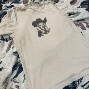 Skeleton cowgirl tee, Steel City, size L